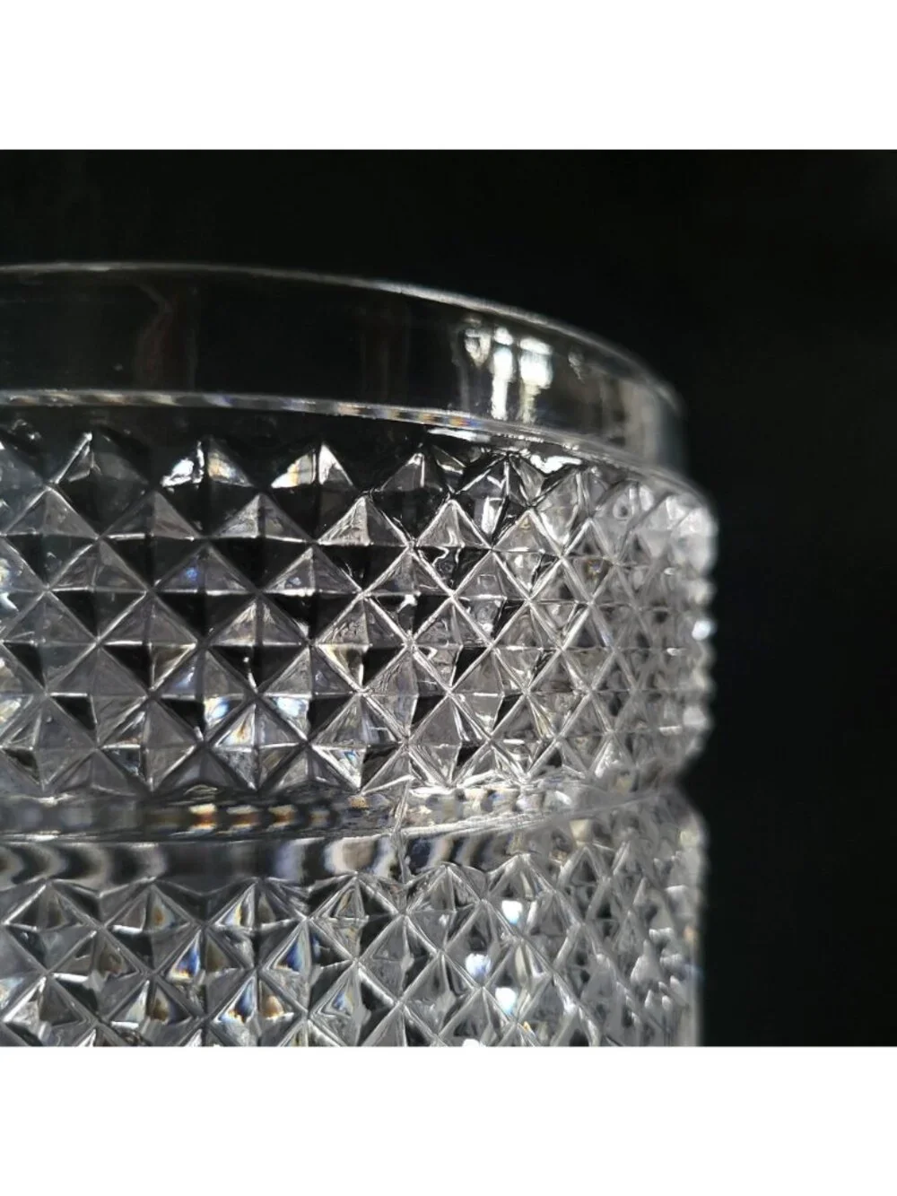 Unbranded vintage diamond
